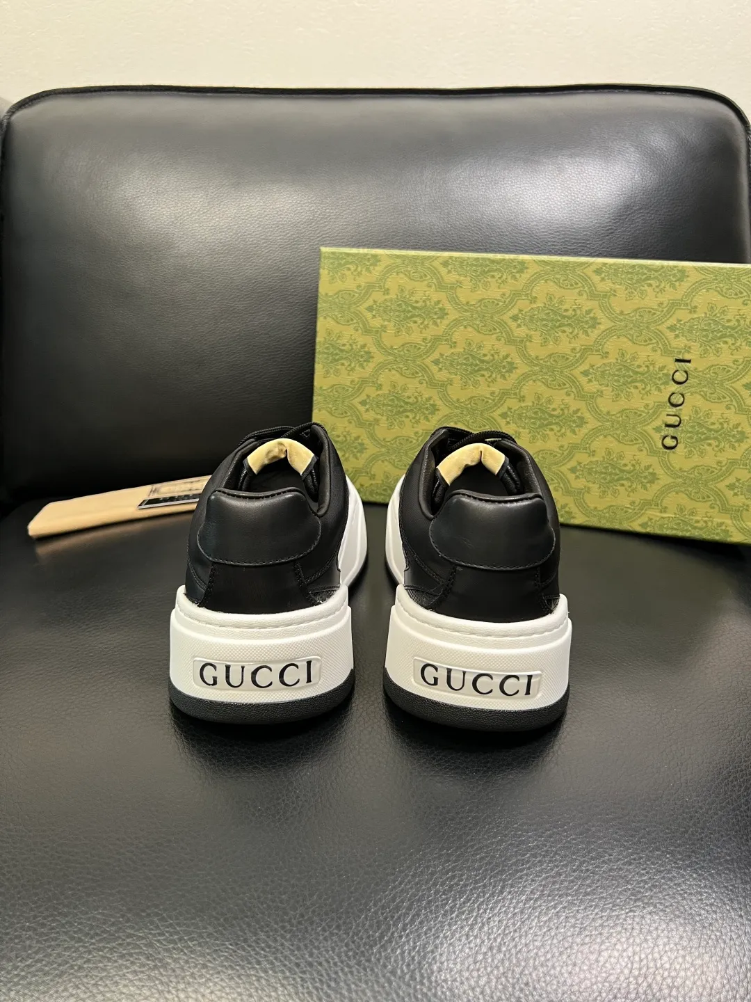 Men's shoes 💰840 Gucci high quality top crafts Gucci counter new original factory configuration, imported cowhide fabric from Italy, imported cowhide lining, breathable and comfortable, sole: original factory special supply original sole super comfortable, original factory and single goods, welcome to compare, code number 38-44 (customized 45 46)